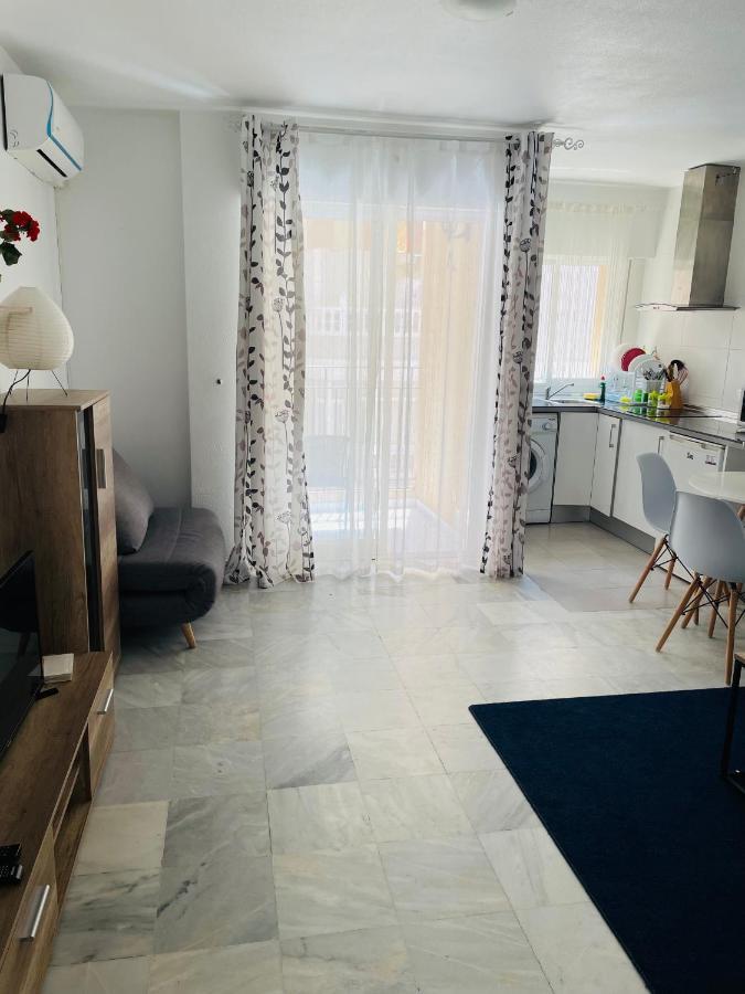 Studio Apartment Vicente Blasco Ibanez, 127 Torrevieja Eksteriør bilde